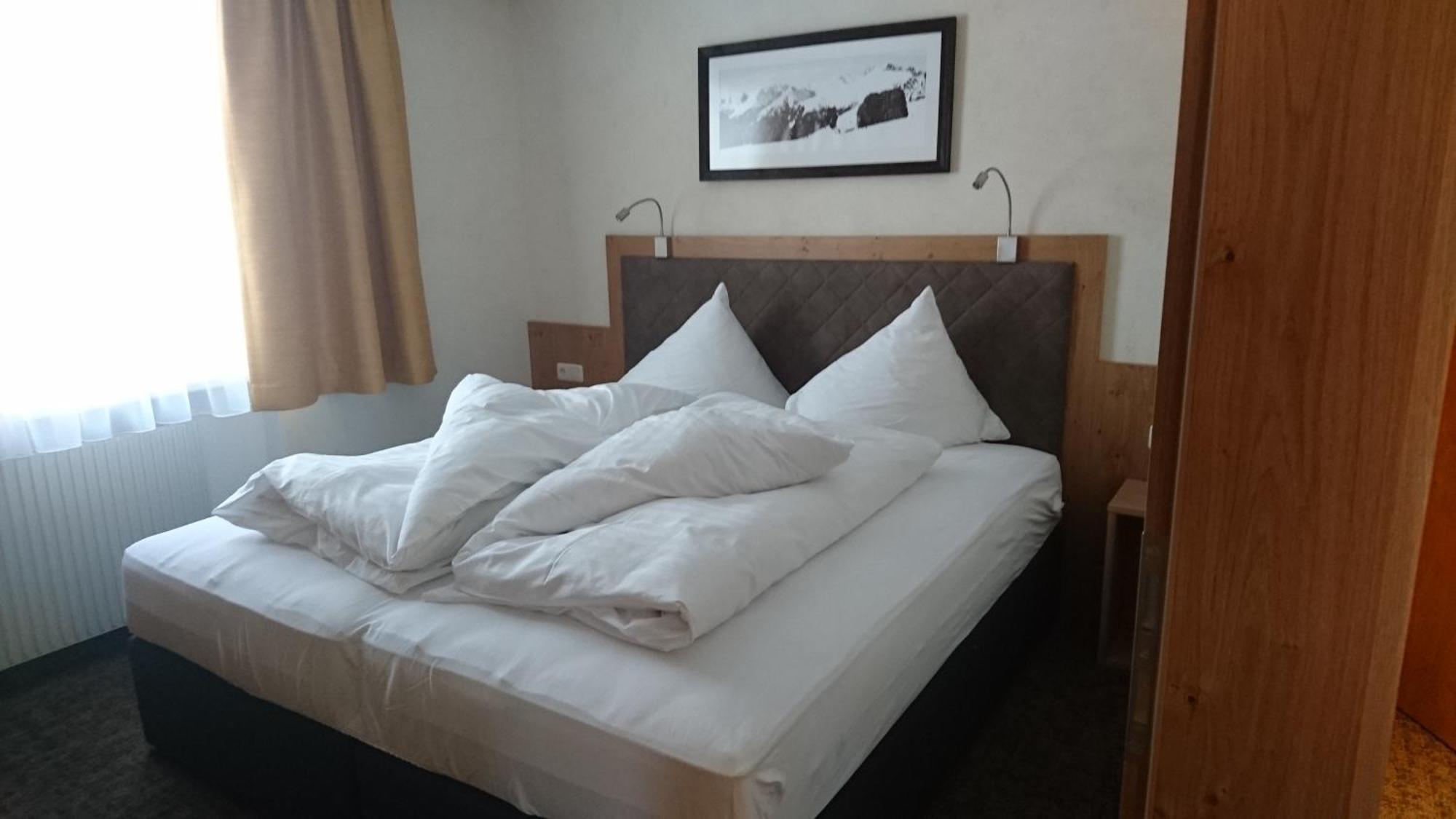 Appartements Tschol Martin Sankt Anton am Arlberg Pokoj fotografie