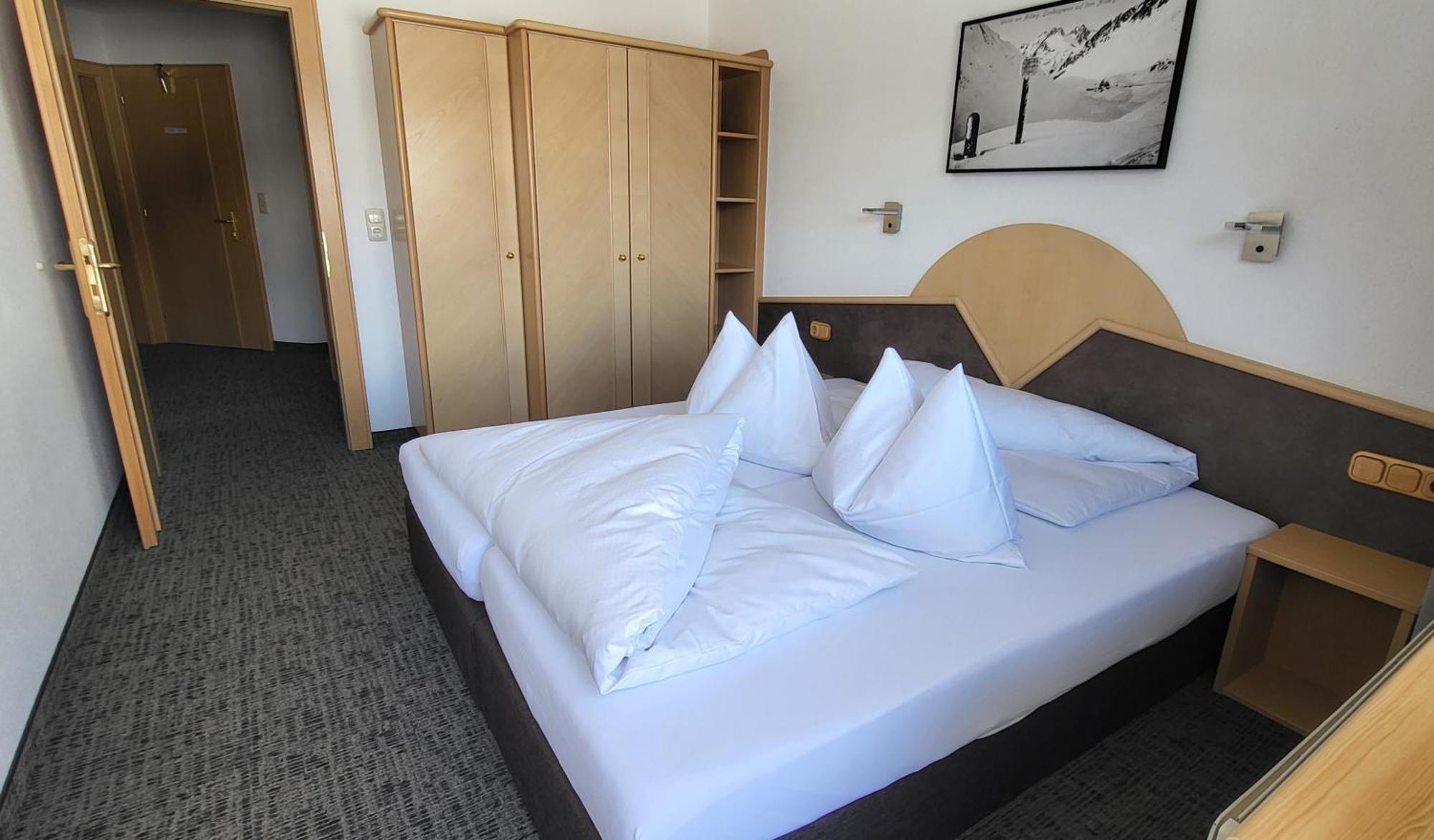 Appartements Tschol Martin Sankt Anton am Arlberg Pokoj fotografie